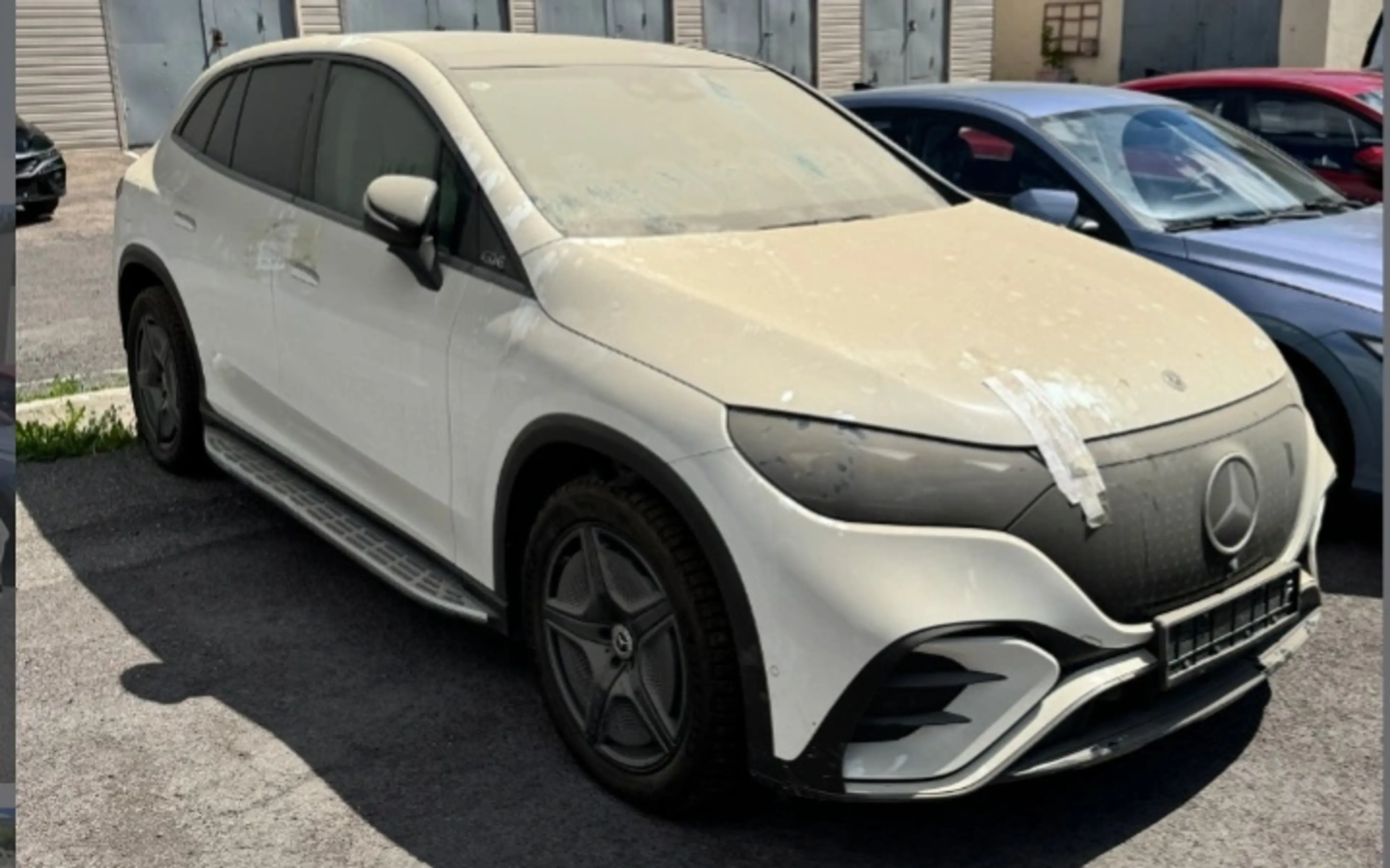 Электрокар Mercedes-Benz Перизат Кайрат выставили на торги в Астане