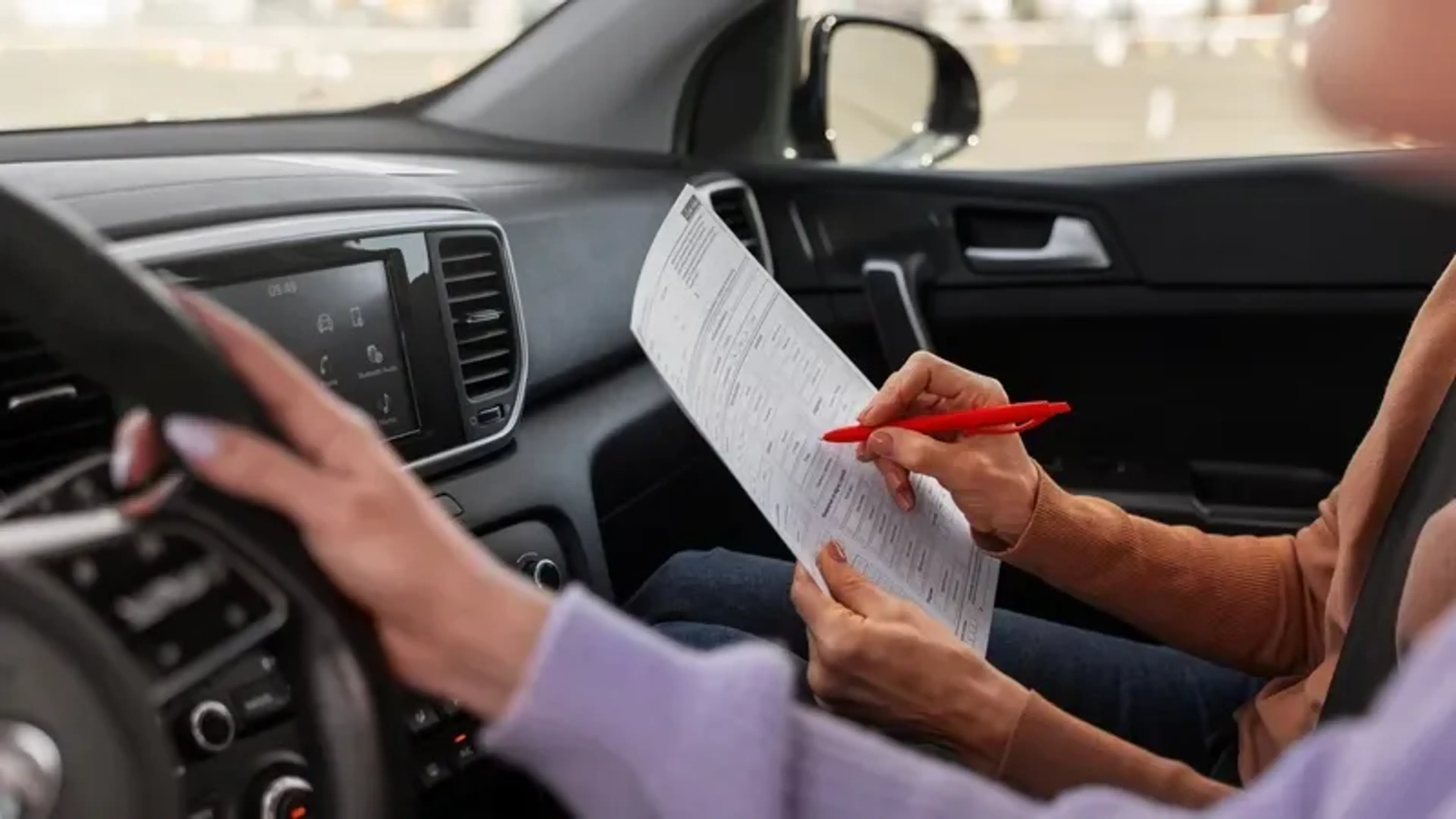 В Казахстане ужесточат контроль за автошколами