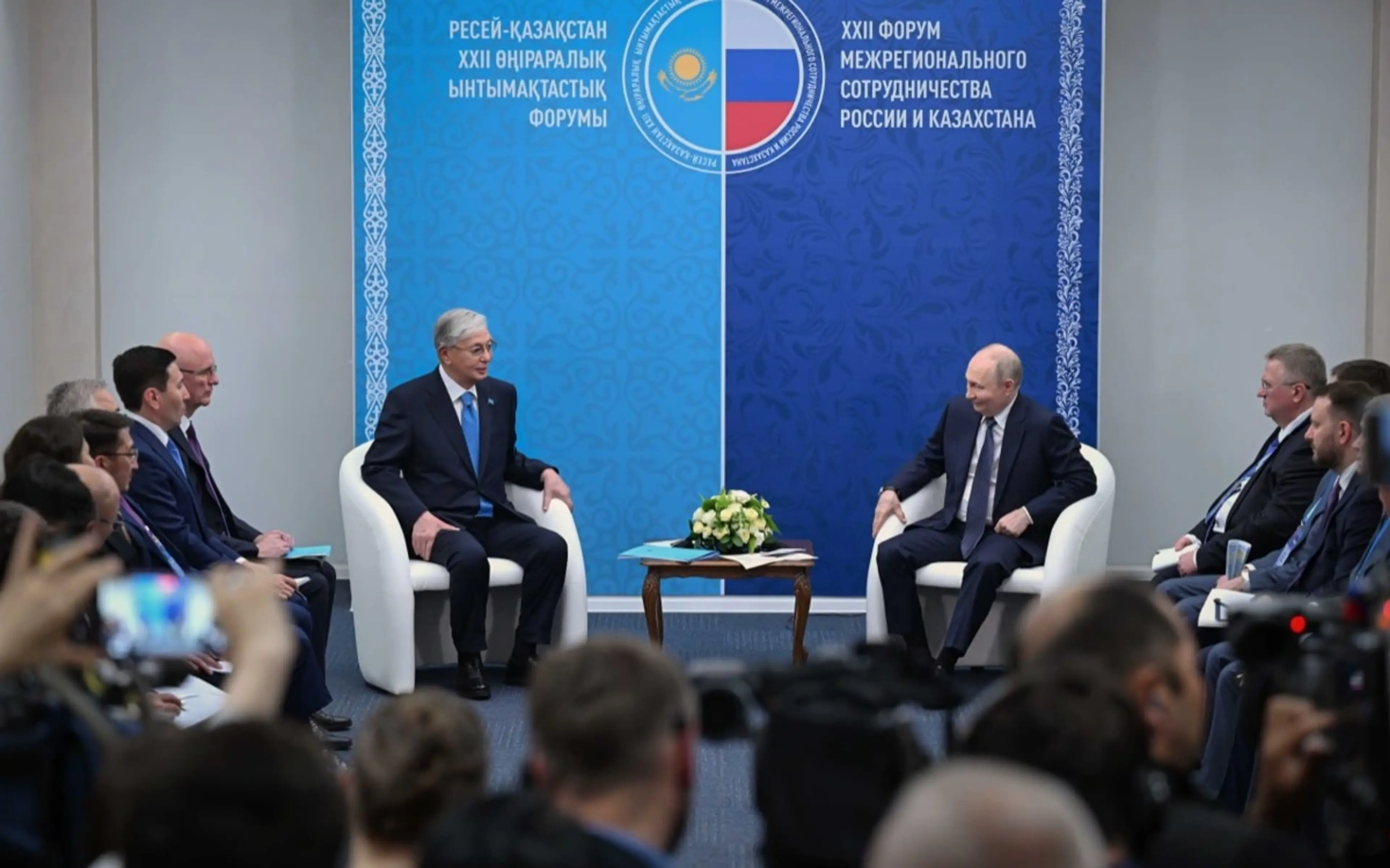 Токаев предложил заморозить конфликт между Россией и Украиной