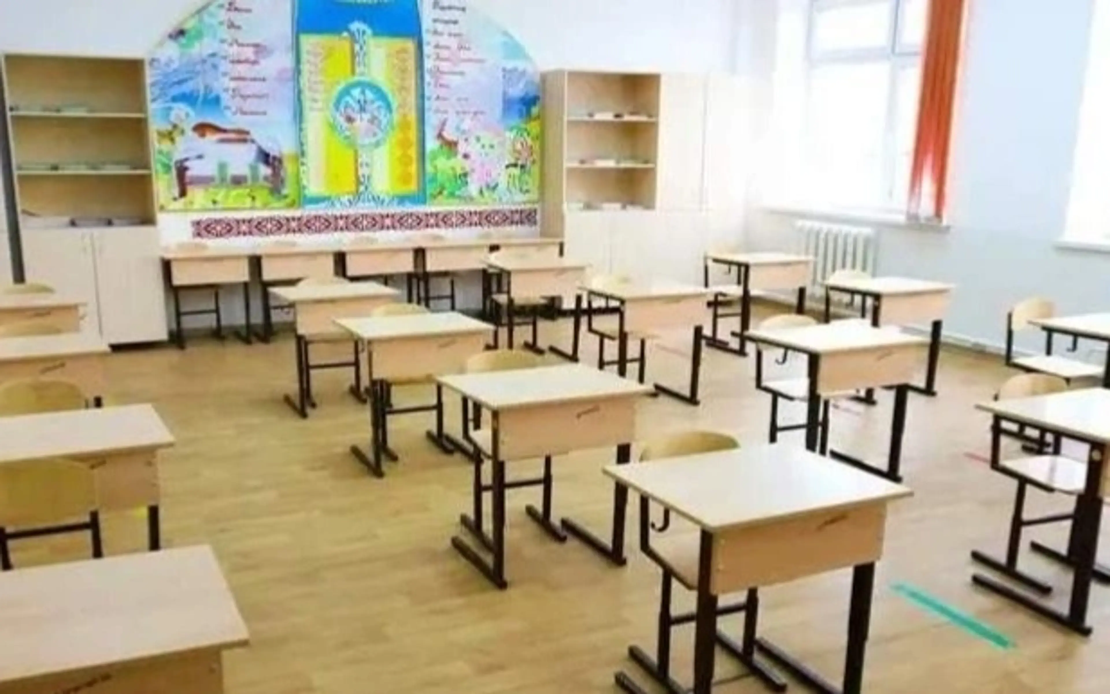 Экс-директор школы в Туркестанской области осуждён за незаконное присвоение категорий педагогам