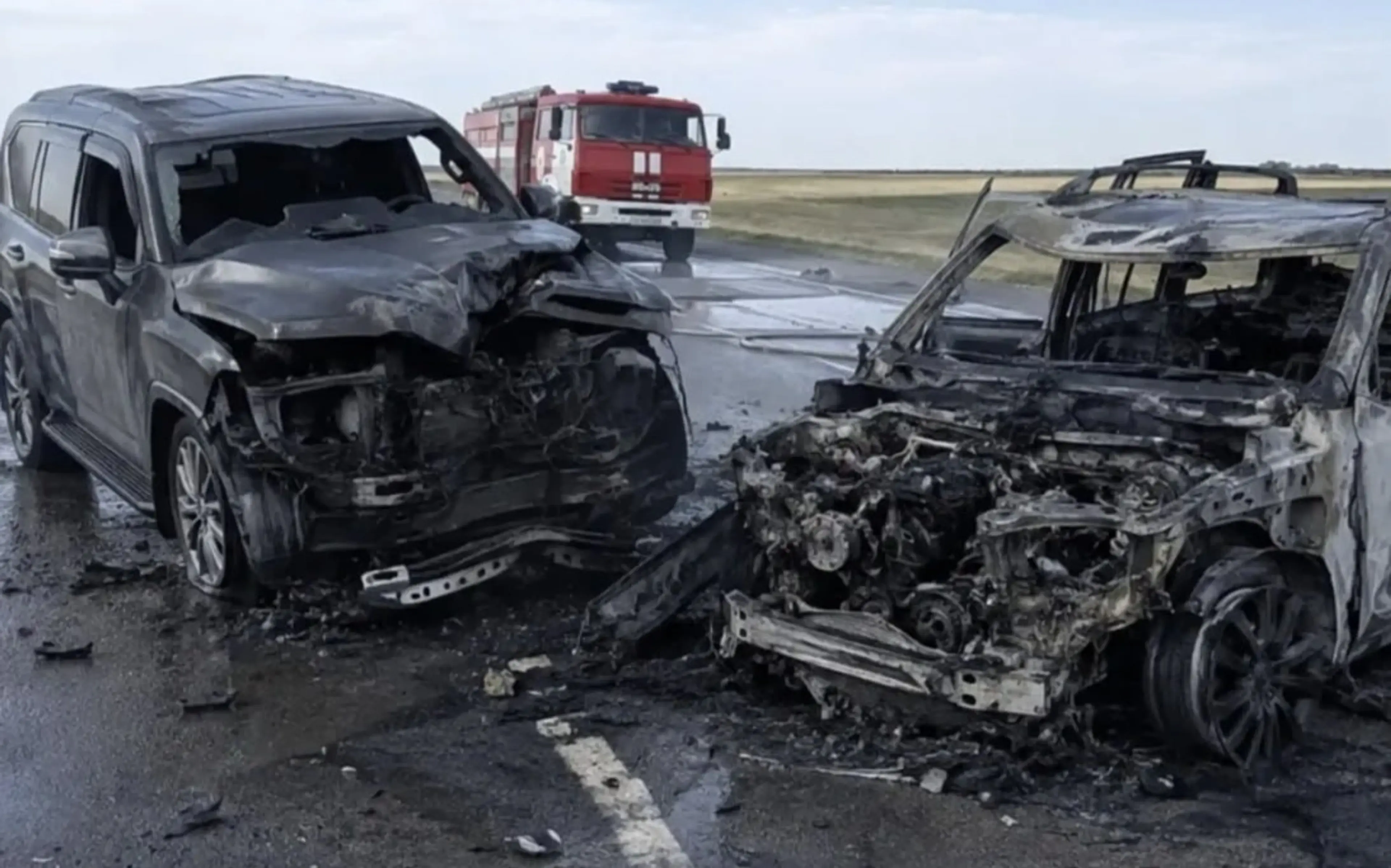 Пять человек погибли в столкновении трёх машин под Астаной