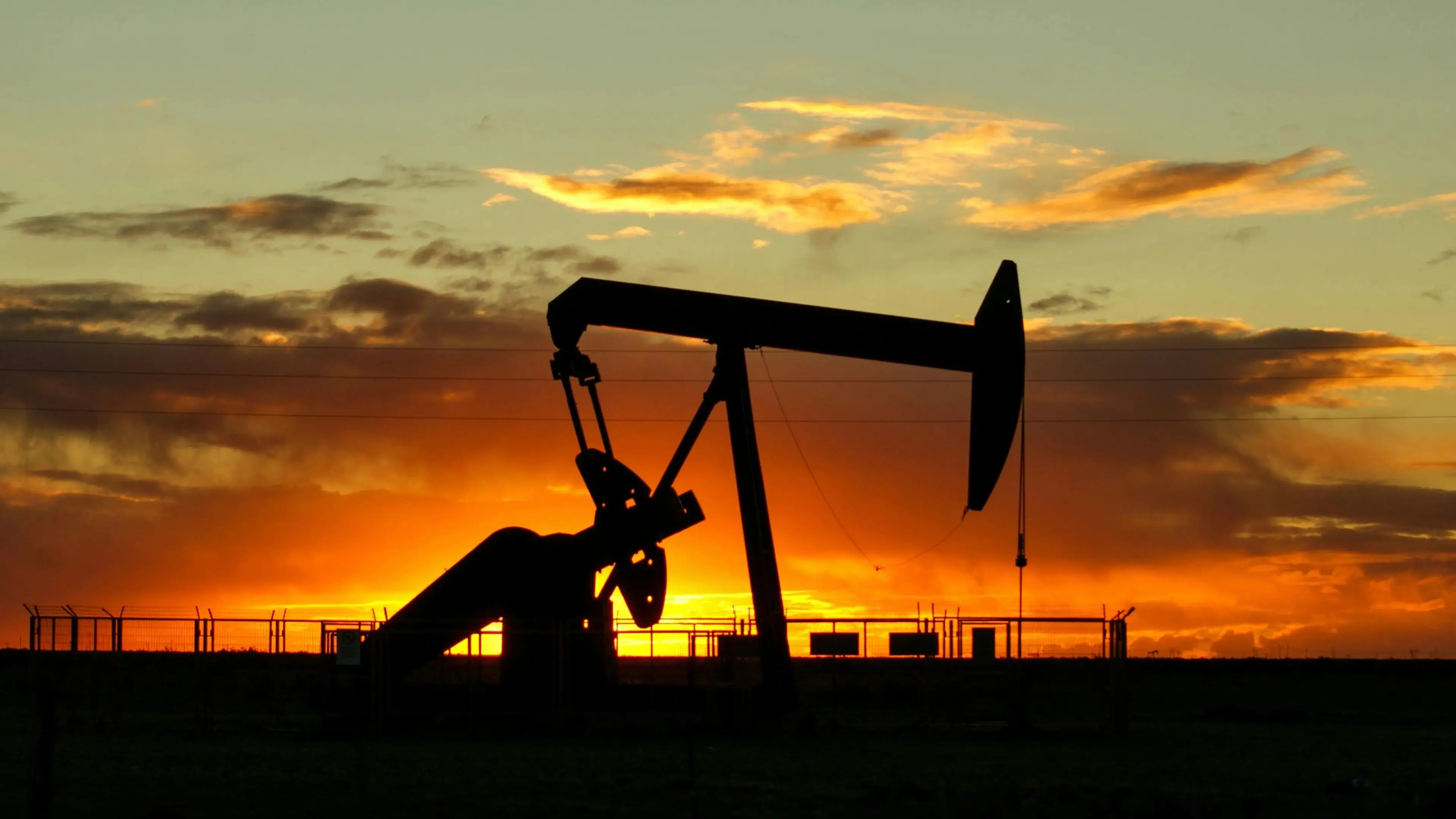Нефть Brent превысила 92 доллара за баррель
