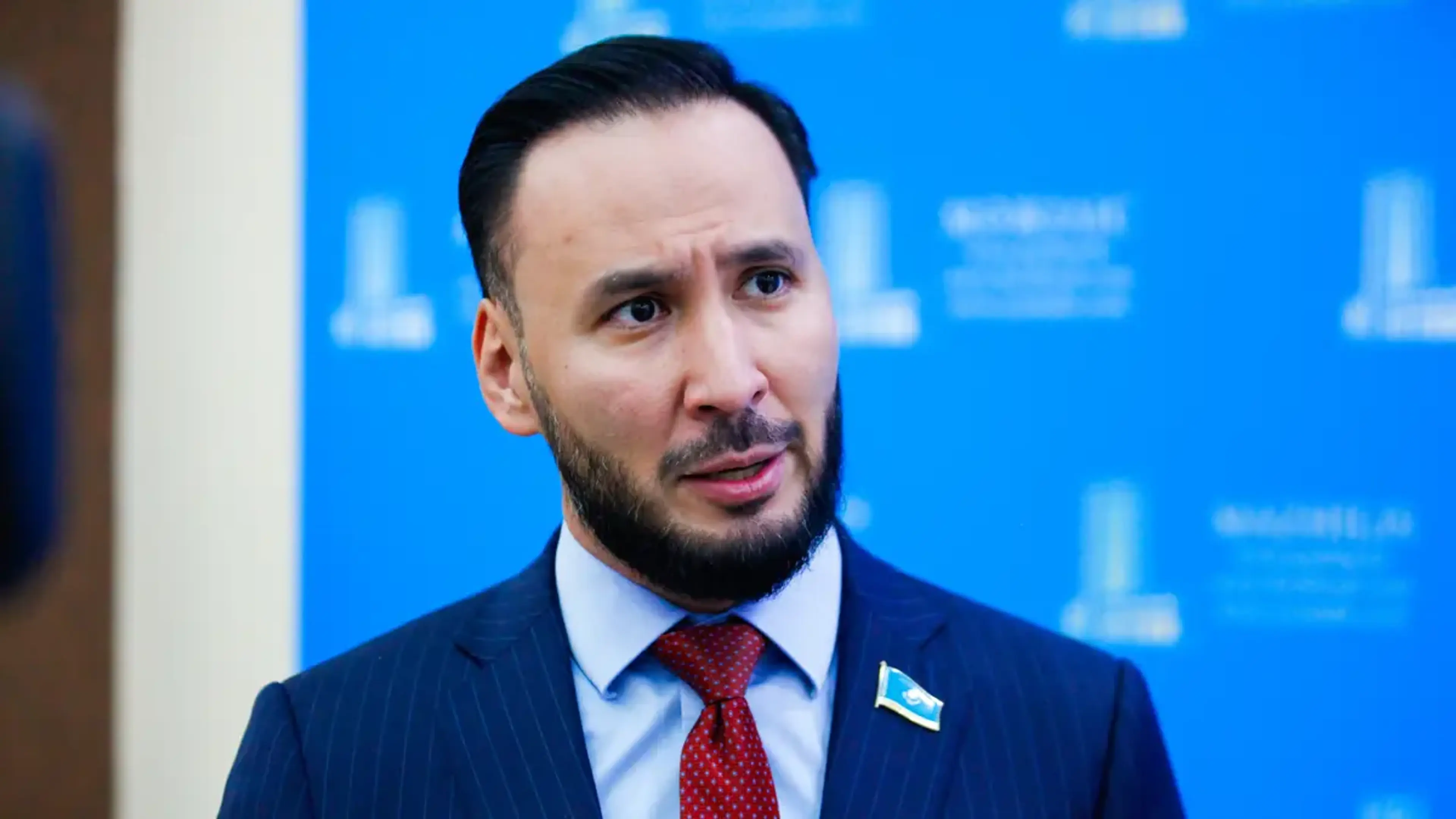 Айдарбек Ходжаназаров переизбран председателем партии Respublica