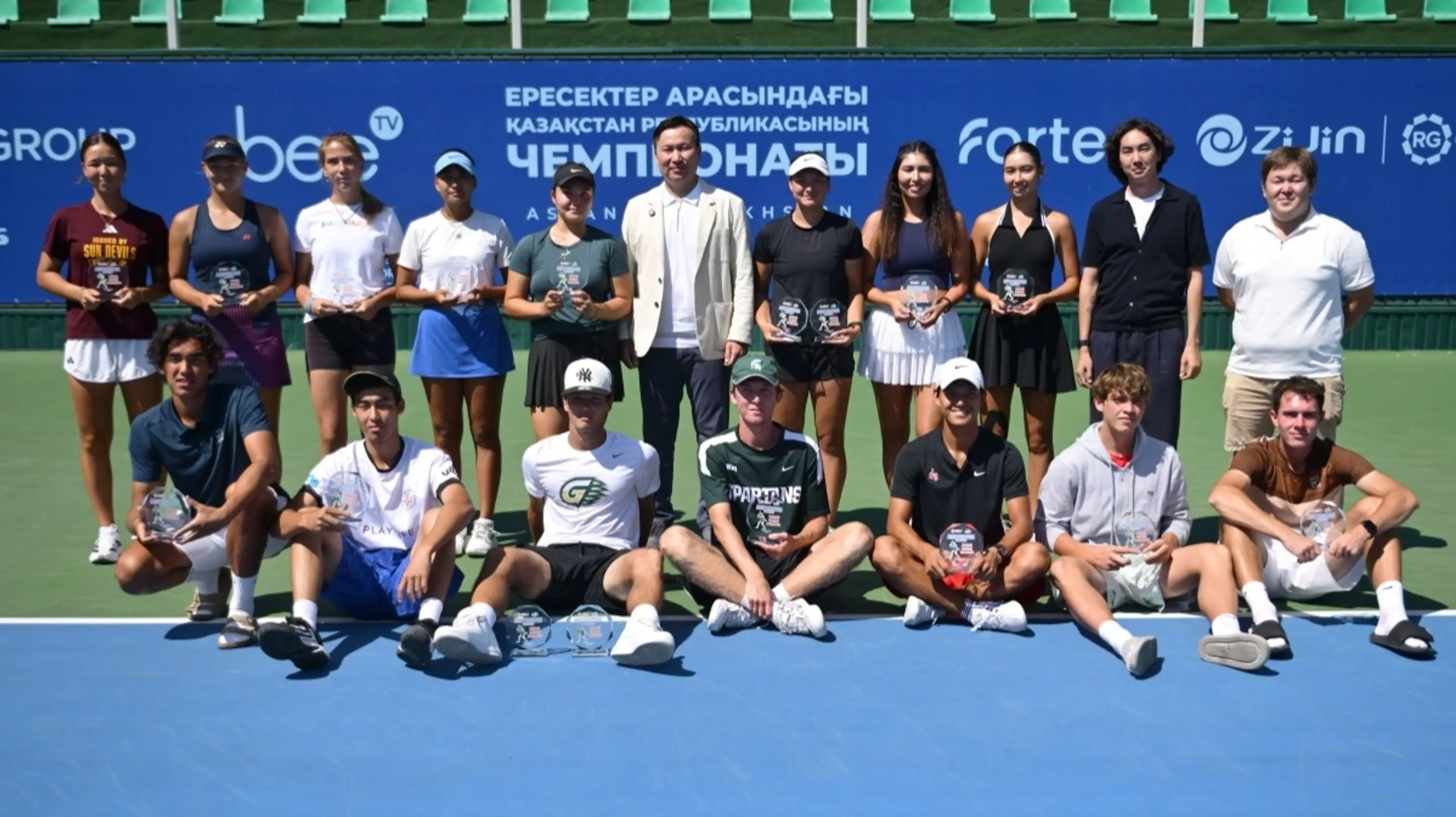Определились победители летнего чемпионата Казахстана по теннису в Астане