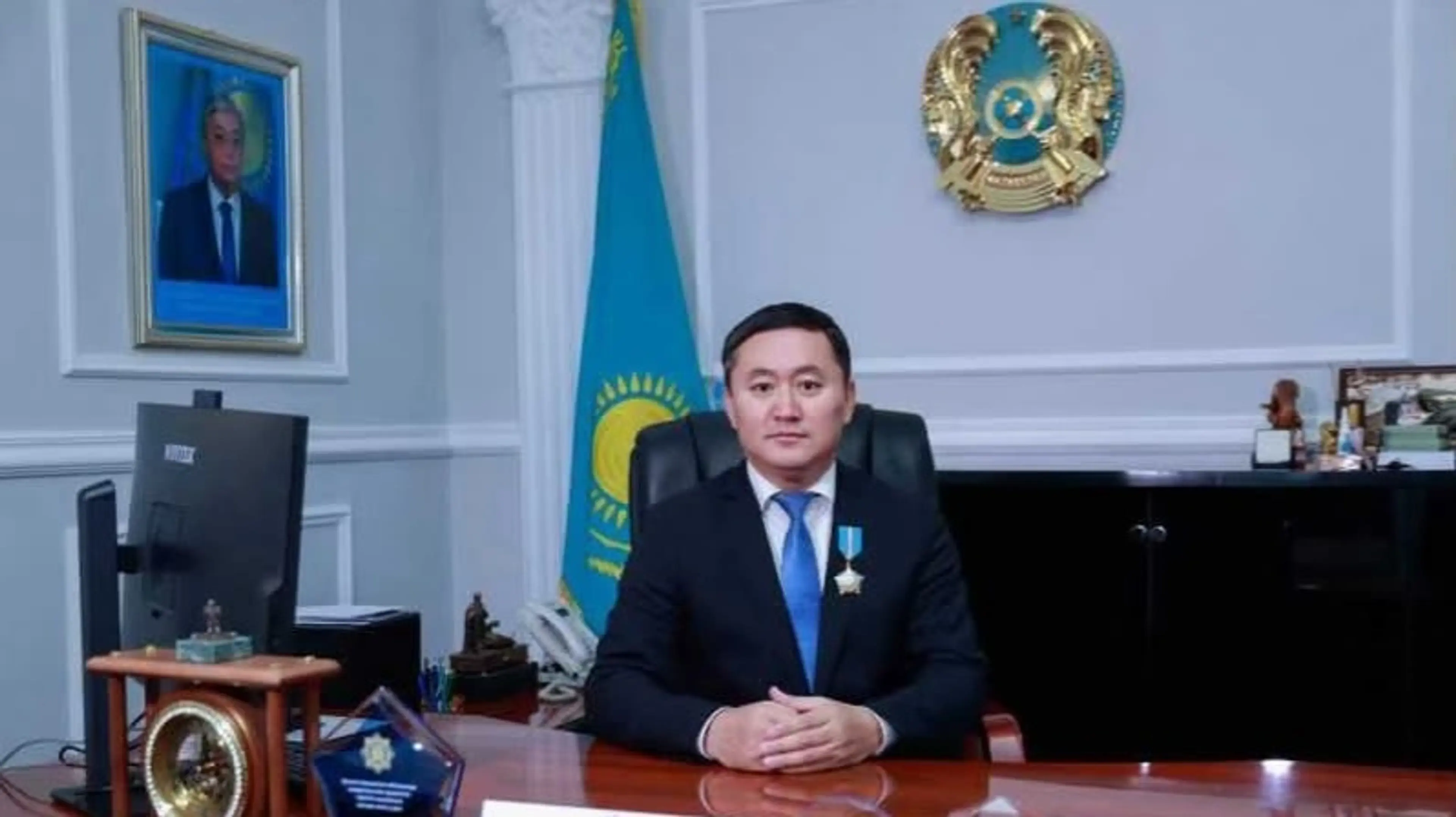 Мұхтар Төлеген Мұхтар Әуезов атындағы ОҚУ-ды басқарды