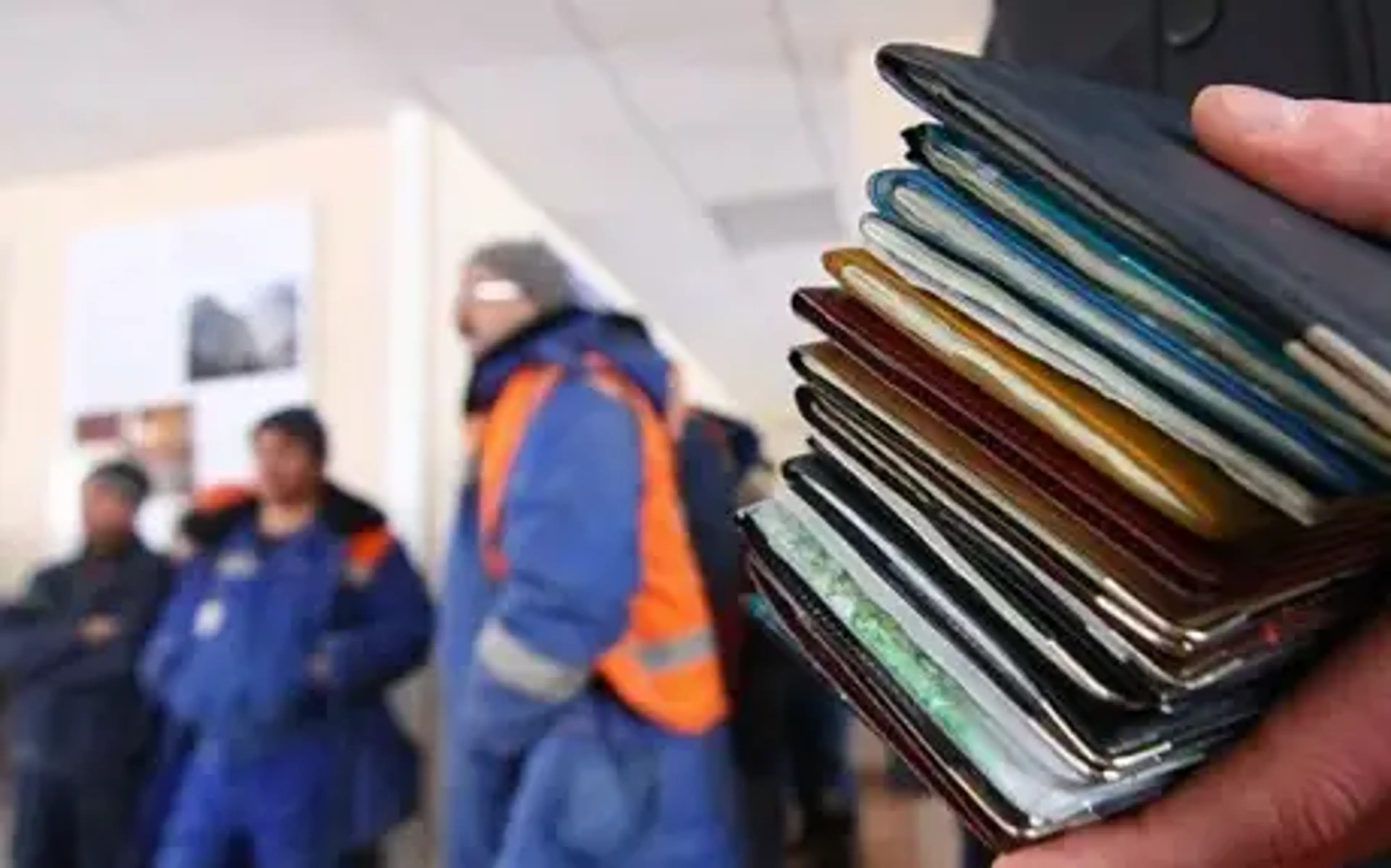 В Павлодарской области почти 800 иностранцев наказали за нелегальную работу