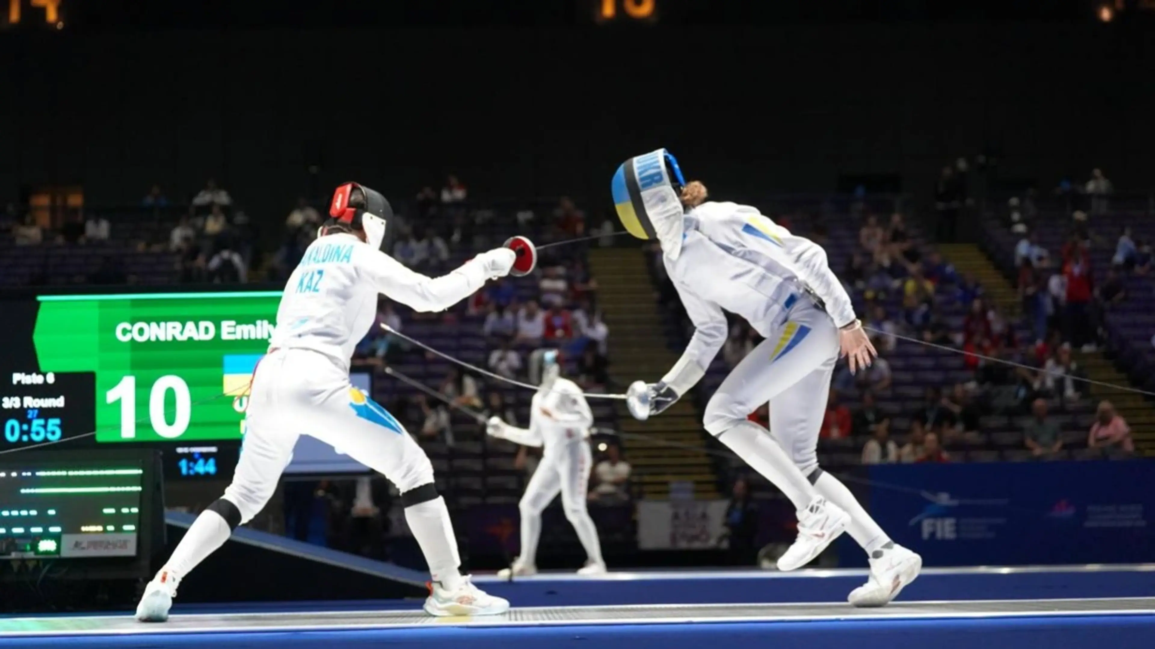 Казахстанские шпажистки выбыли в 1/32 финала чемпионата мира в Гонконге