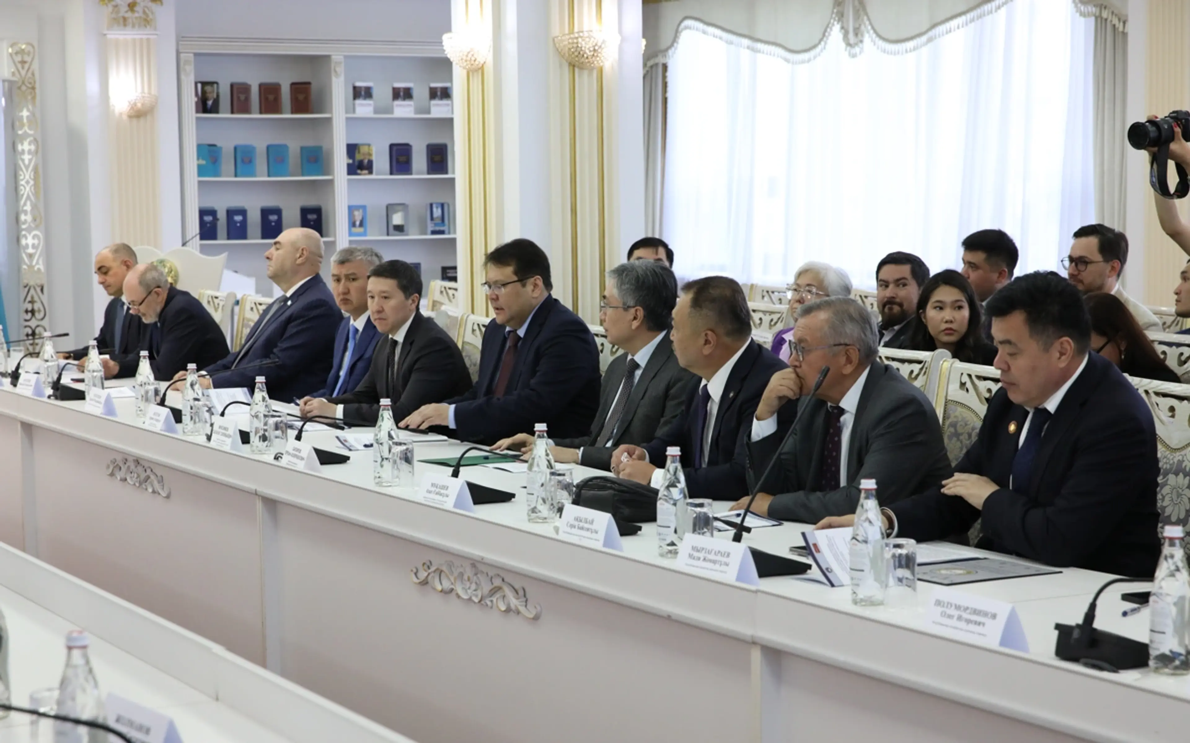 Астанада конституциялық реформаның заңнаманы дамытудағы рөлі талқыланды