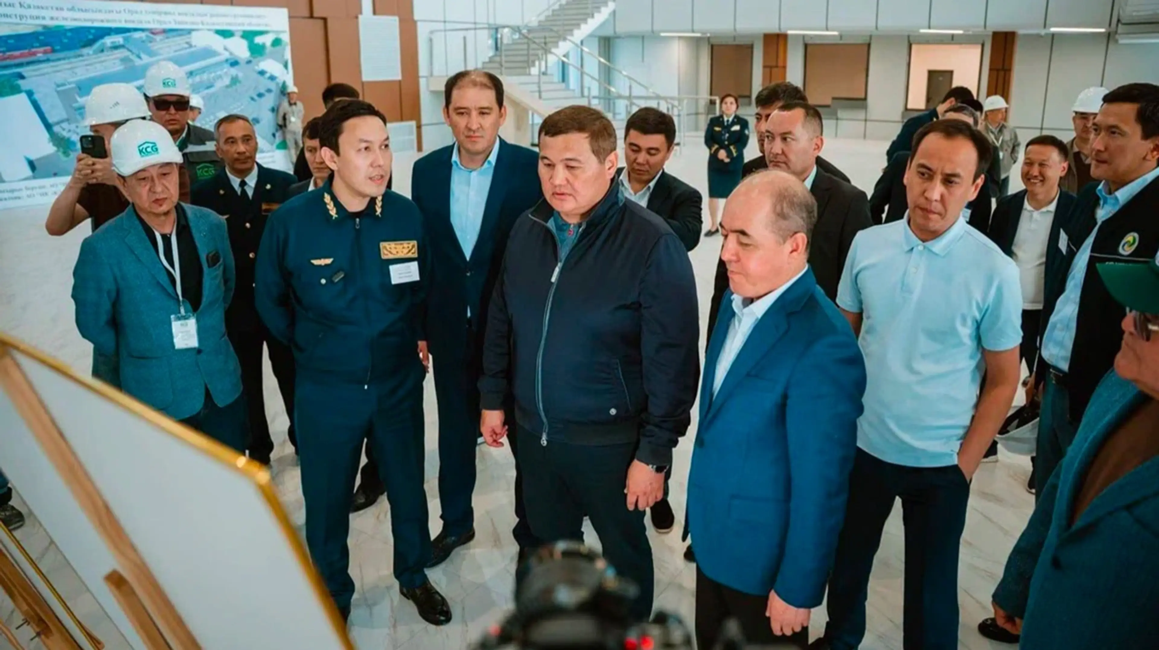 Нұрлыбек Нәлібаев БҚО-да вокзалды жаңғырту және көпір салу жұмыстарын тексерді