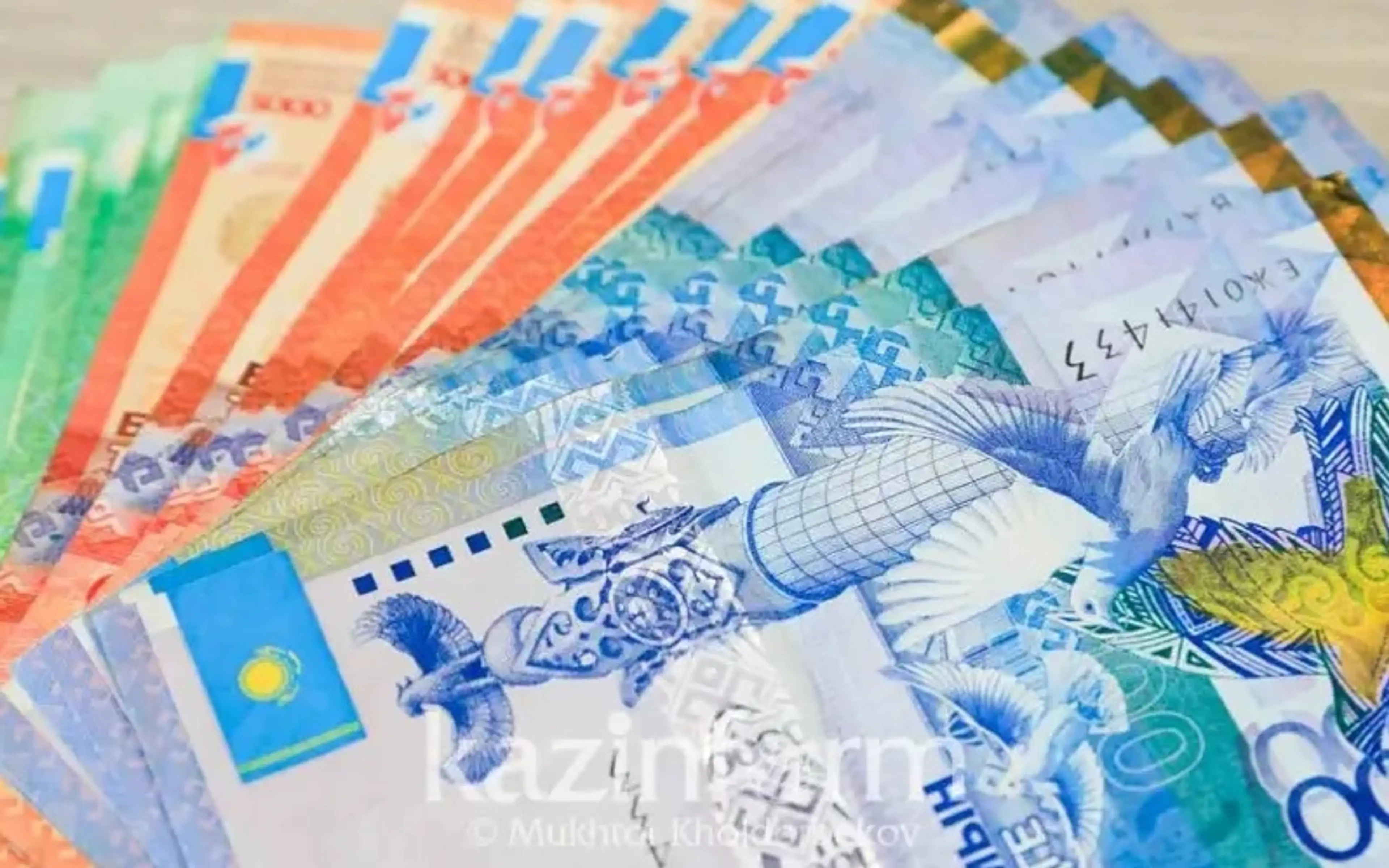 Қазақстан екі халықаралық банктен 465 млрд теңге қарыз алады