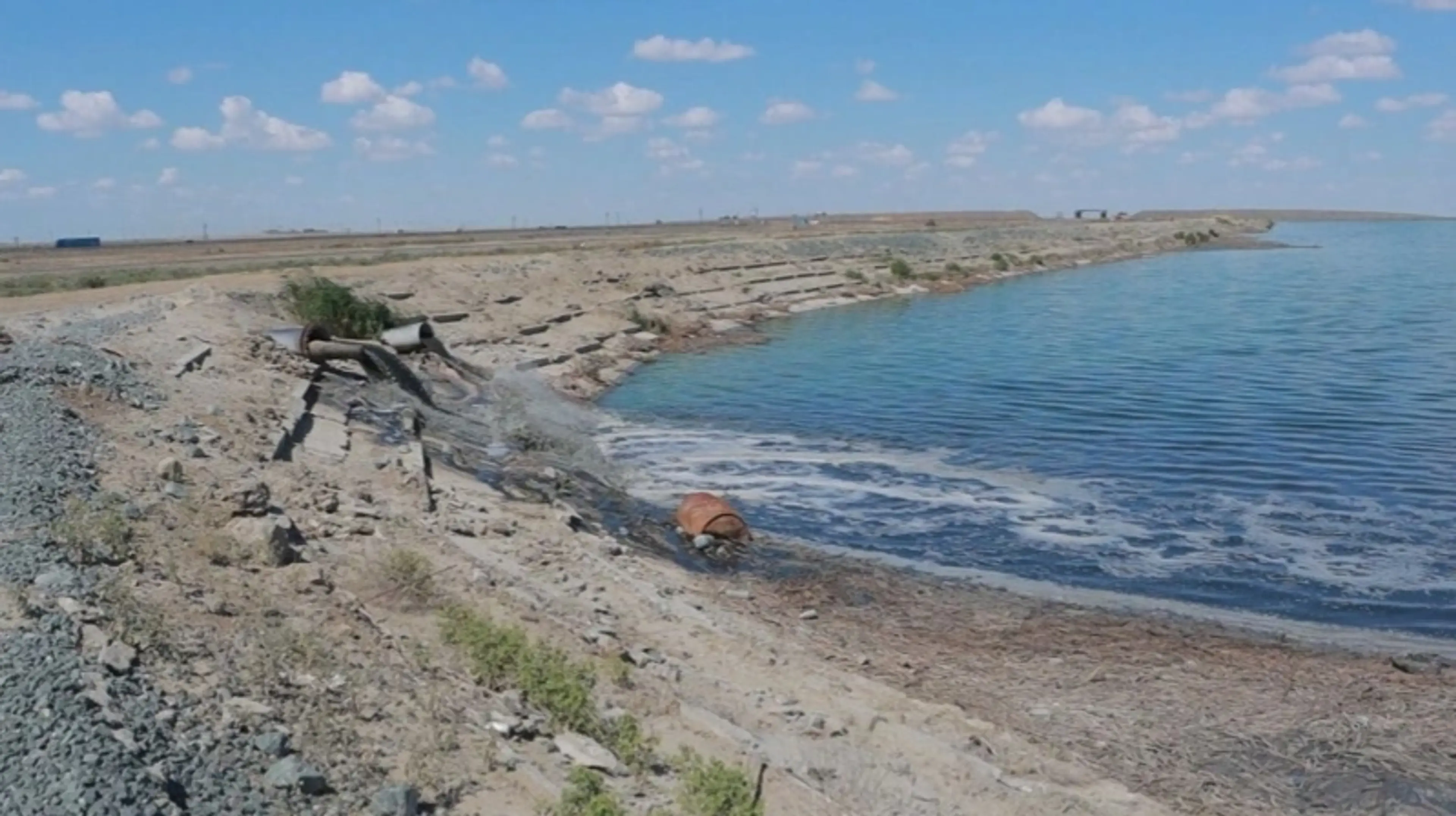 Рекультивация испарительного поля «Квадрат» в Атырау отстает от сроков