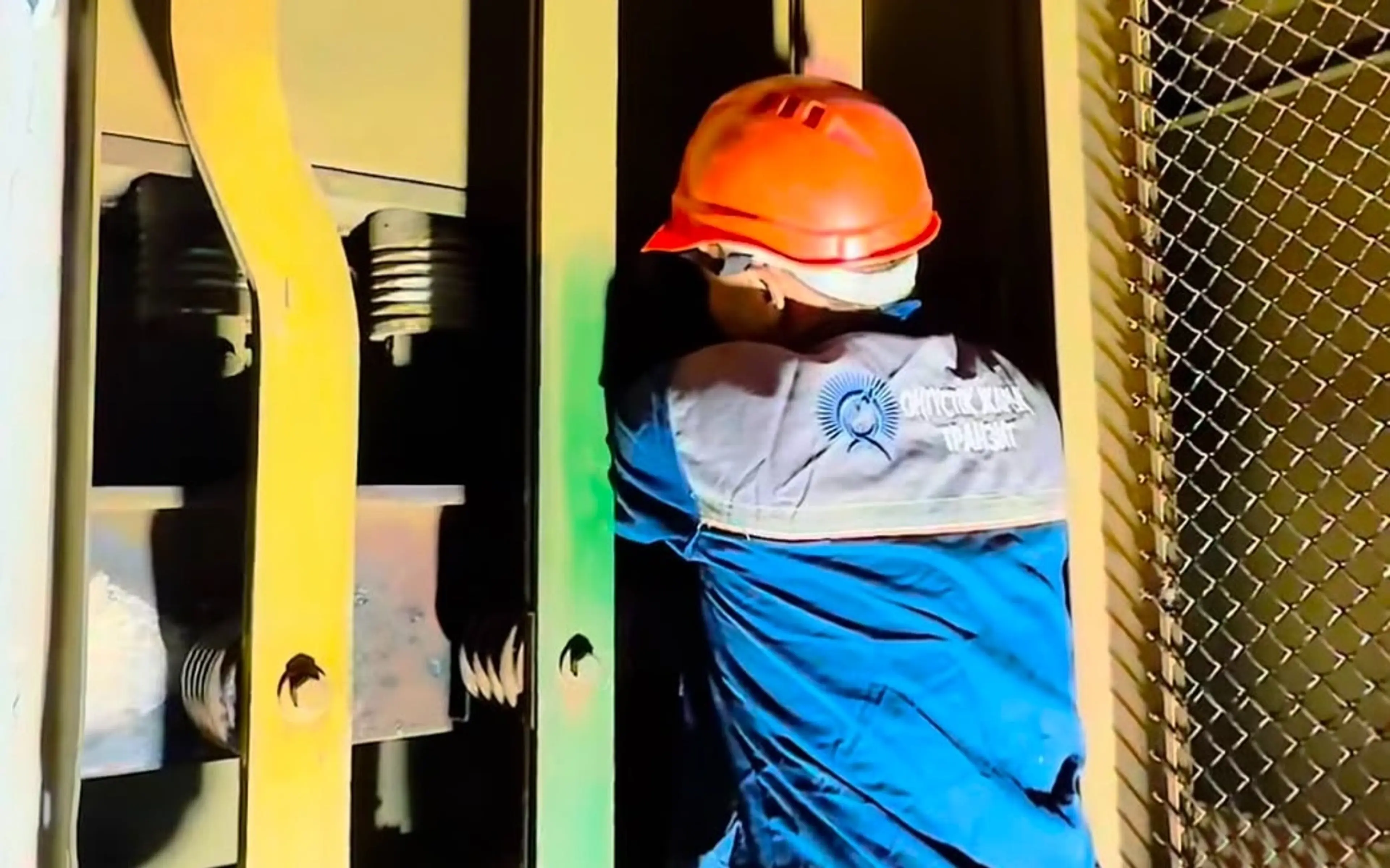 Шымкентте екі апат бірнеше ауданды жарық пен газсыз қалдырды