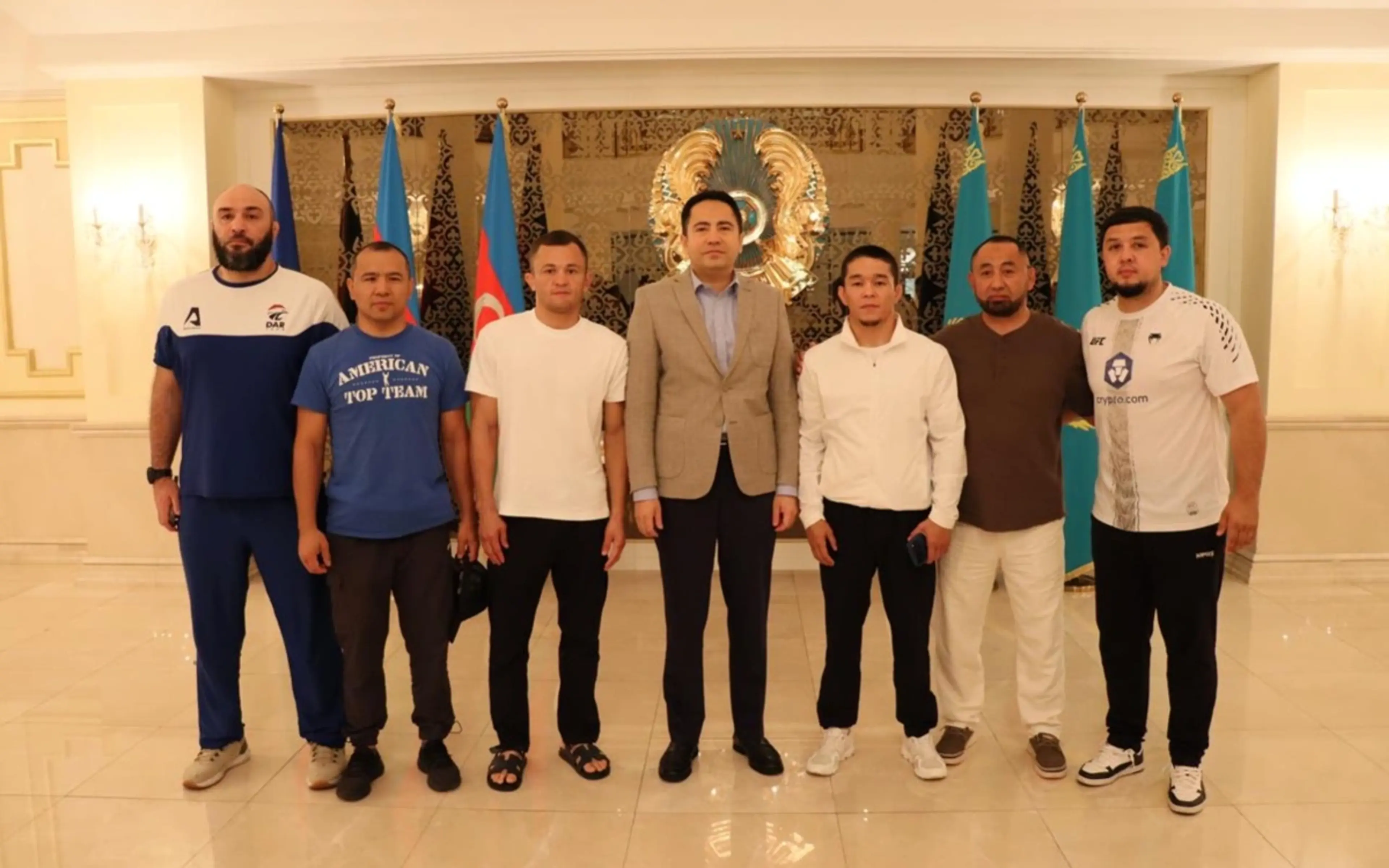 Қазақстандық UFC жауынгерлері Бакудегі турнирге дайындығын аяқтап жатыр