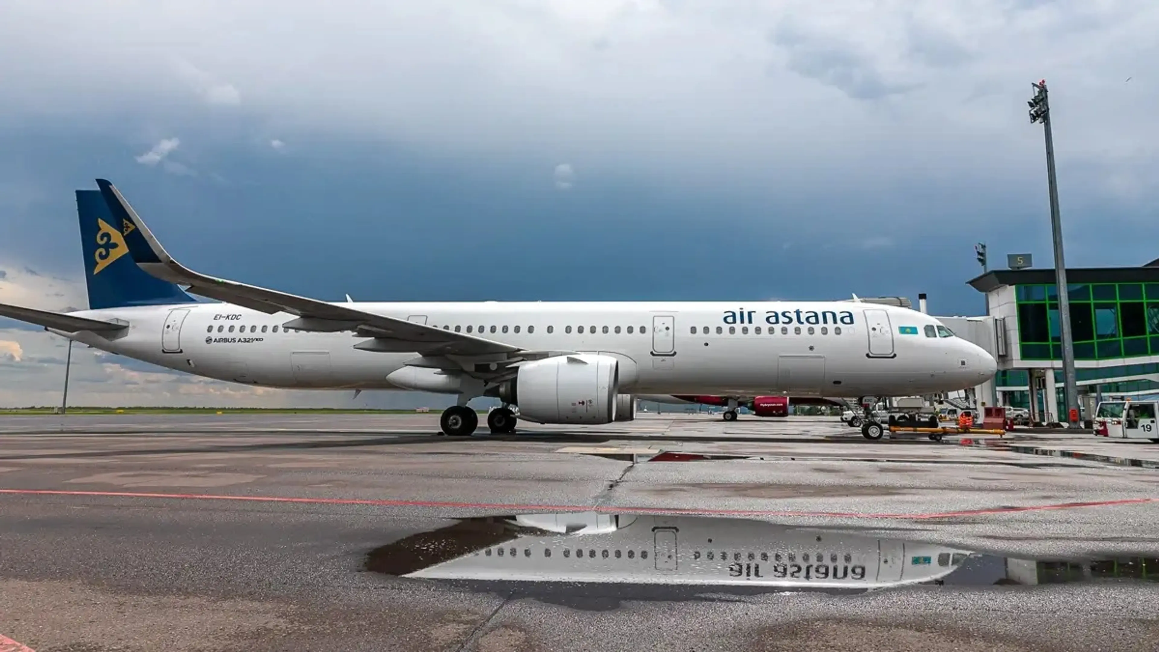 Air Astana отменяет рейсы в Дубай с 21 июля