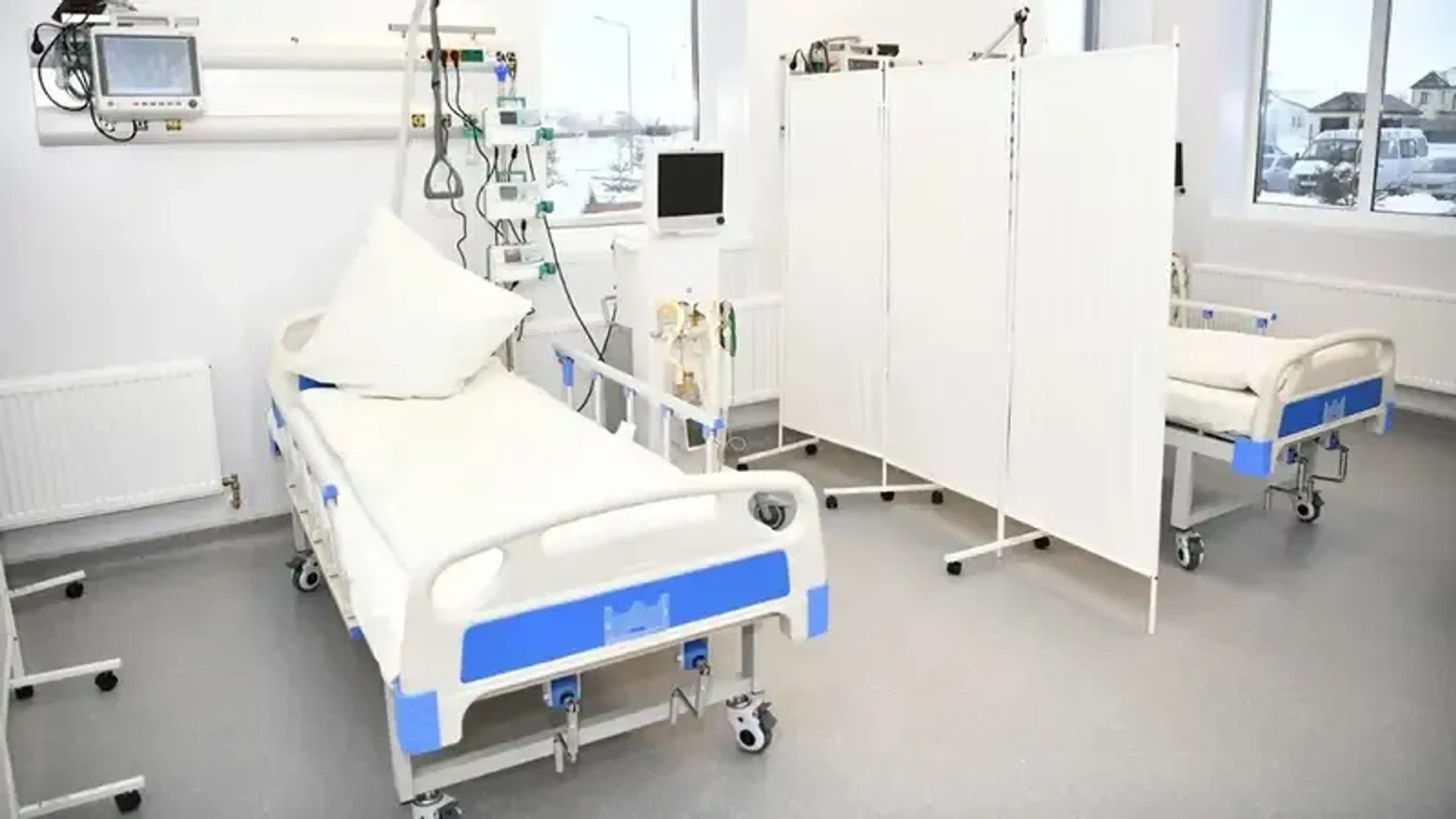 Алматы облысында 65 кафе келушісі дәрігерлерге жүгінді