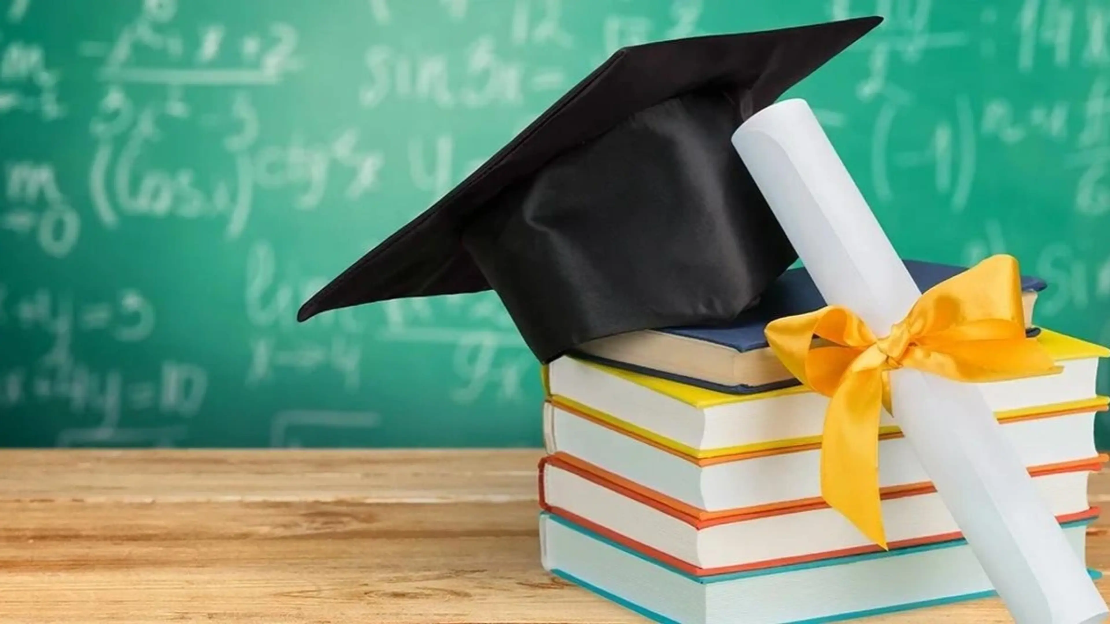 Абитуриенты Казахстана начали подавать документы на гранты