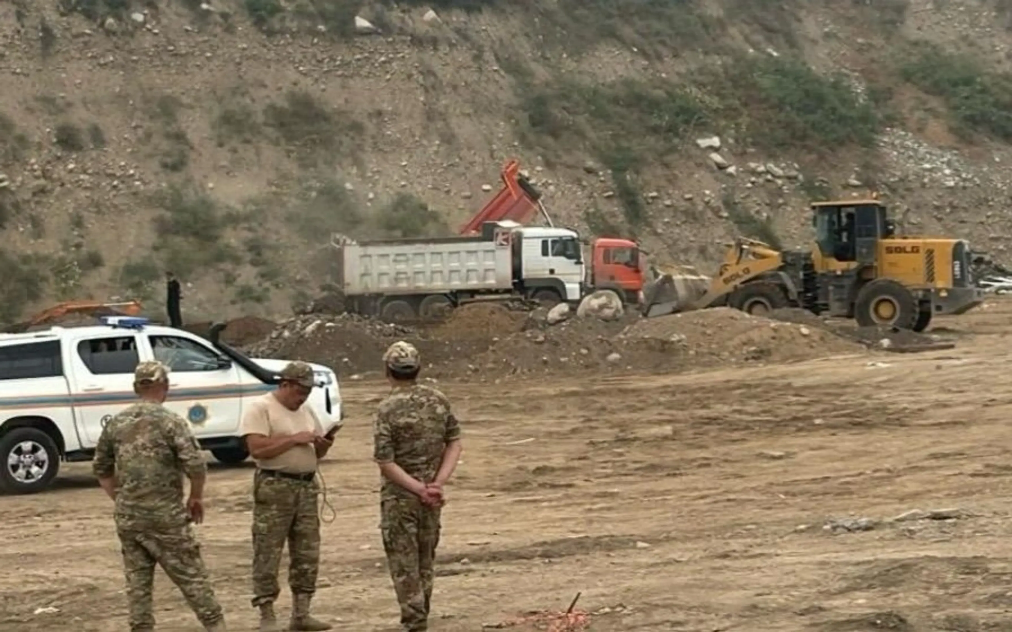 Жителей девяти домов переселили после обвала грунта в Карасайском районе